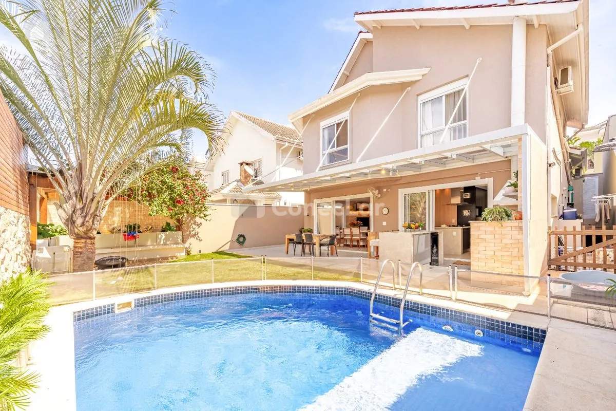 Casa mobiliada à venda em Alphaville 05 com piscina e SPA