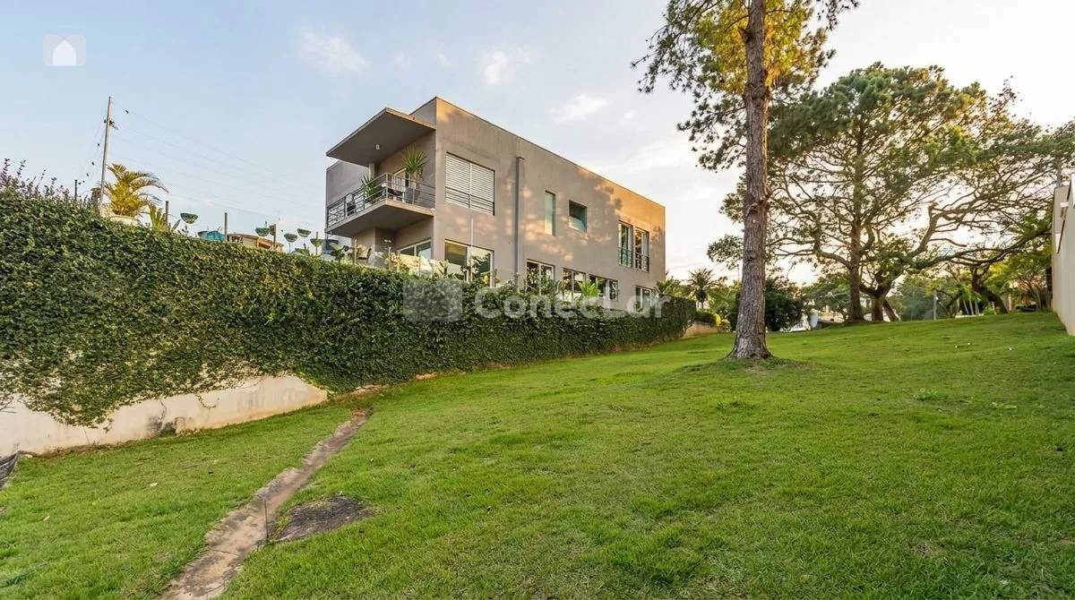 Terreno à venda no 18 do Forte com 490m² e projeto incluso