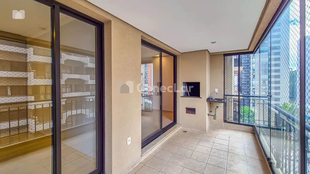 Apartamento à venda no Saint Paul Alphaville com 175m²