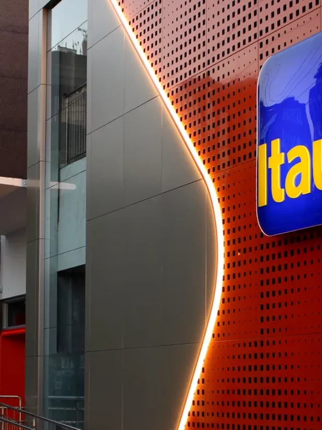 Leilão de imóveis Itaú com 51% de desconto!